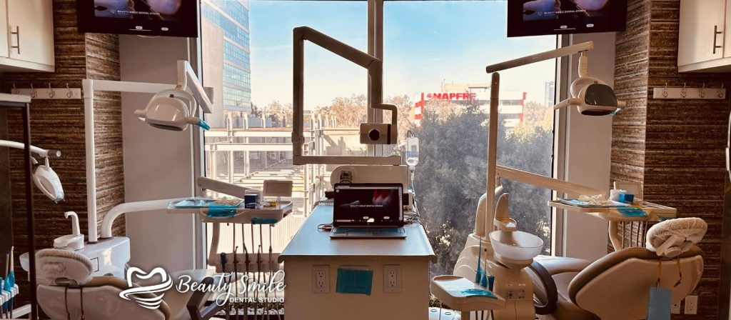 A panoramic view of Beauty Smile Dental Studio in Tijuana, showcasing the modern, spacious clinic designed for top-tier dental care.