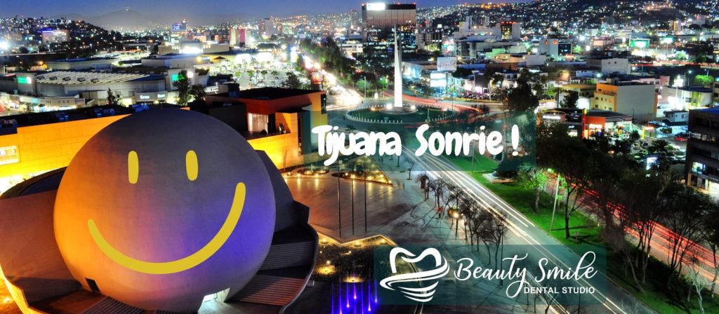 Paisaje urbano de Tijuana con el logo de Beauty Smile Dental Studio y el texto "Tijuana Sonríe" destacando el cuidado dental asequible.